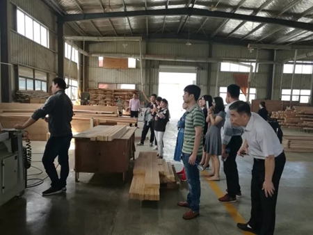 一场关于营销智慧的盛宴 研习会客商齐聚海鹰 一场关于营销智慧的盛宴 研习会客商齐聚海鹰