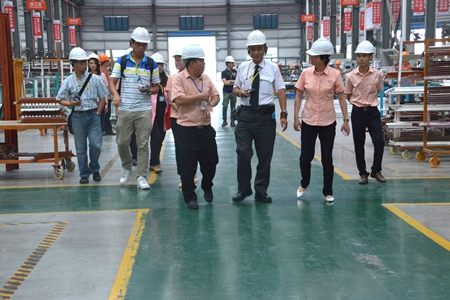 伟业迎来台湾铝门窗参访团，跨越海峡两岸，共话铝建筑产业链新发展