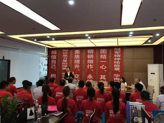 鑫迪木门:秋风送爽,更为贵阳送来了..... 鑫迪木门:秋风送爽,更为贵阳送来了.....