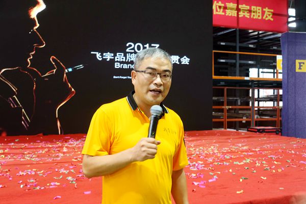 飞宇门窗陈刚:只有进入市场才能提升自我 飞宇门窗陈刚:只有进入市场才能提升自我