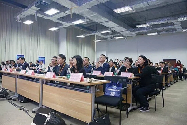 世界五金大会摆擂台！DTC东泰五金比拼国外高端品牌获多项优评!