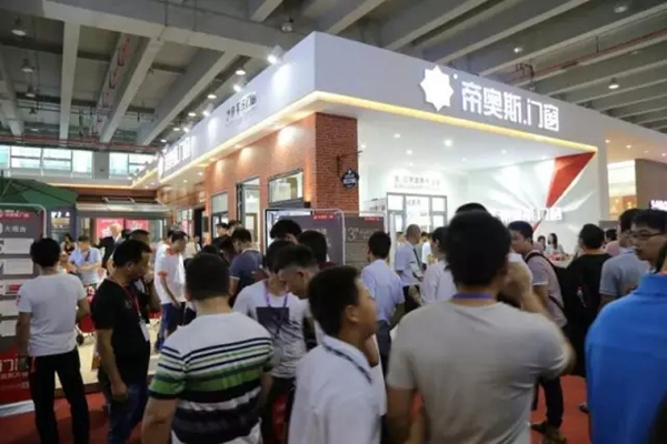  帝奥斯门窗：做门窗用实力说话
