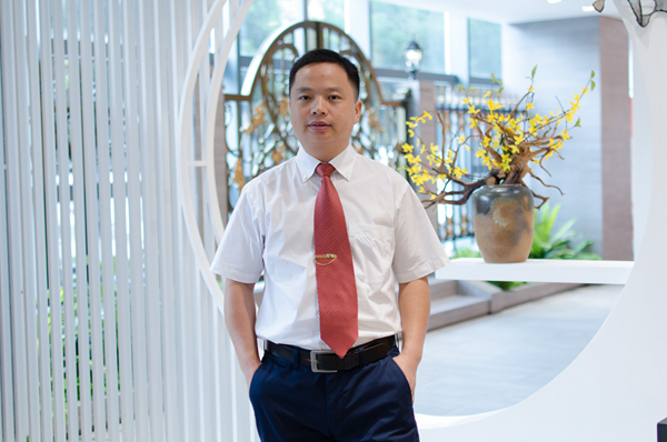 卫朗铝艺品牌总监吴为杰：匠心打造，力创行业标杆