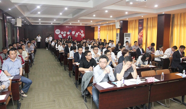 喜盈门与瑞肯锡战略合作签约仪式暨“管理提升年”正式启动