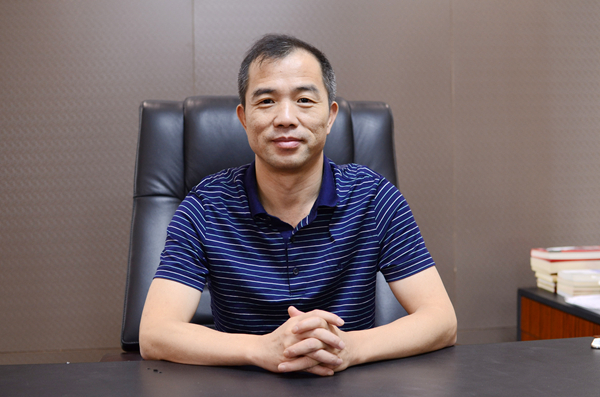 顶固门业:以极简主义风格精准定位,开创“全屋门窗定制”新模式 顶固门业:以极简主义风格精准定位,开创“全屋门窗定制”新模式