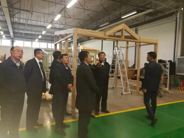 森鹰快报：住建部副司长倪江波到访森鹰窗业