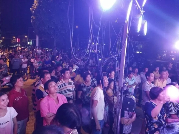 阳春春湾尚益达门窗专卖店火爆开业