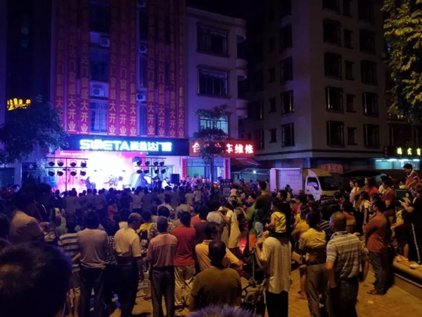 阳春春湾尚益达门窗专卖店火爆开业