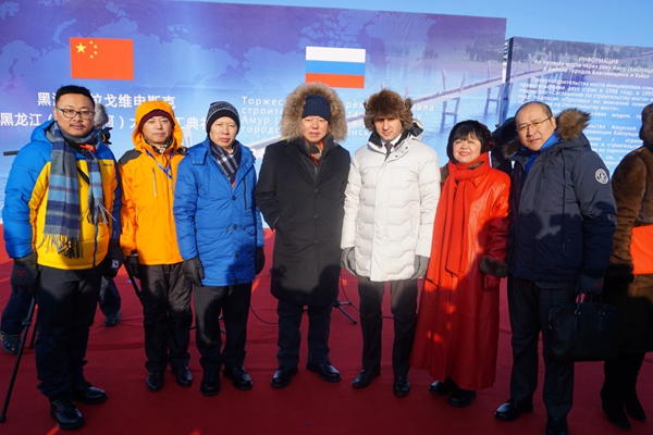深圳浦东后又一特区?俄副总理与月星集团欲结跨境新合作 深圳浦东后又一特区?俄副总理与月星集团欲结跨境新合作