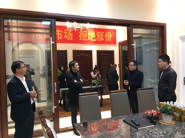 深入调研 决胜终端：罗兰西尼门窗总裁携专家顾问团考察重庆区域市场