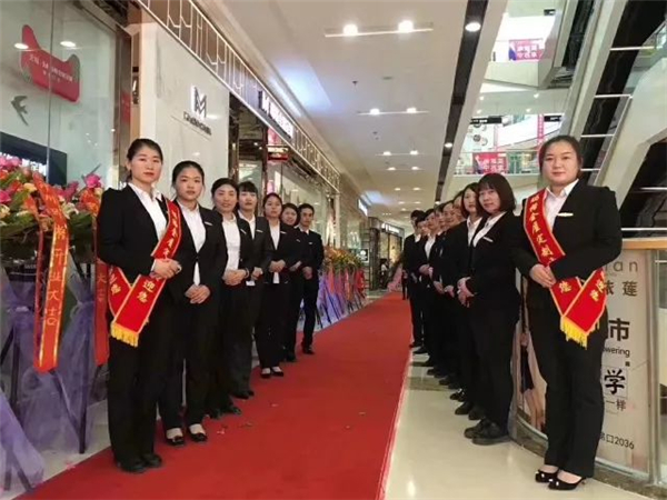 颠覆你的购物体验：玛格首家新零售智慧门店郑州万达旗舰店盛大开业