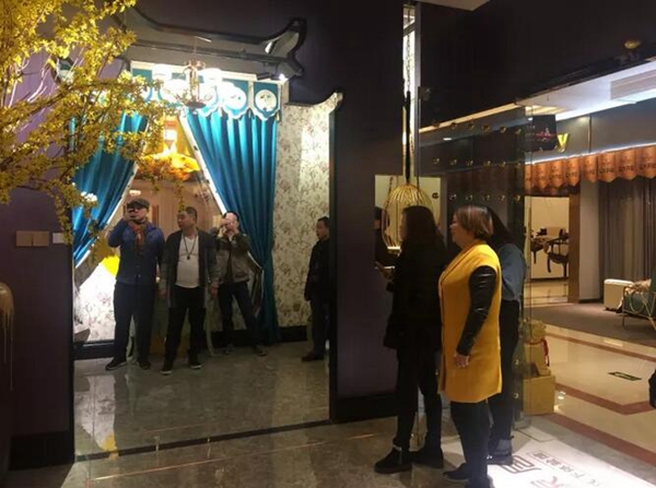 号外!!号外!!今多位武汉知名建筑室内设计大咖齐聚48路家居,交流经验,碰撞灵感! 号外!!号外!!今多位武汉知名建筑室内设计大咖齐聚48路家居,交流经验,碰撞灵感!