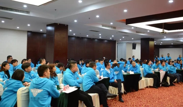 梵立欧门窗2017经销商培训大会圆满收官  现场超过130位梵立欧精英店长