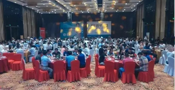 布局2018:中国定制与木门行业CDCC千人峰会流程!11.22 湖州,木斯特与您不见不散! 布局2018:中国定制与木门行业CDCC千人峰会流程!11.22 湖州,木斯特与您不见不散!