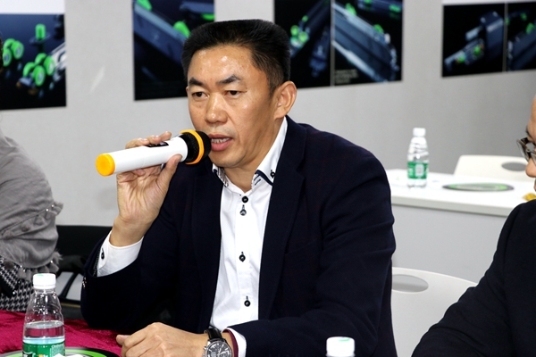 世界名师会走进欧派克暨首届名师研讨会隆重举行