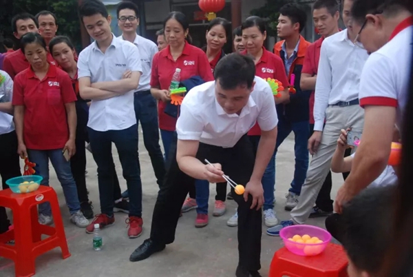 “动起来，拼最棒”伊盾门窗趣味运动会激情启幕，精彩洋溢！