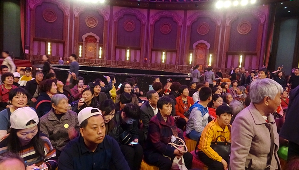 喜盈门:灵山“取经”浩荡行,佛学智慧聚力量 喜盈门:灵山“取经”浩荡行,佛学智慧聚力量