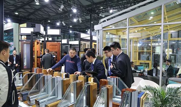 宏明泰门窗2017年上海展会圆满成功 宏明泰门窗2017年上海展会圆满成功