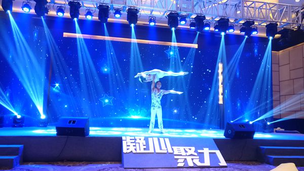 《凝心 聚力》红宝石全国经销商大会前方传来战报,游艇活动正在进行中…… 《凝心 聚力》红宝石全国经销商大会前方传来战报,游艇活动正在进行中……
