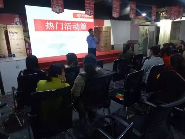 嗨翻全场,欧陆春秋八周年超级VIP之夜! 嗨翻全场,欧陆春秋八周年超级VIP之夜!