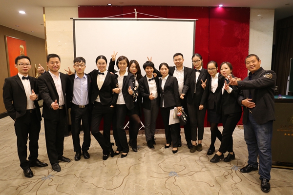 赢战终端：布兰莎36H专业玩家——2017精英店长成长营完美收官！