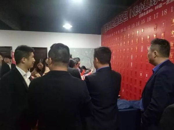 嗨翻全场,欧陆春秋八周年超级VIP之夜! 嗨翻全场,欧陆春秋八周年超级VIP之夜!