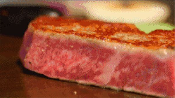 欧神诺陶瓷：不可辜负的美食——辣条、鸡爪、辣椒、香肠糖葫芦...