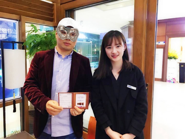 美萨木铝门窗:还在用铝合金门窗,算了吧!这里的木铝门窗又便宜又大气! 美萨木铝门窗:还在用铝合金门窗,算了吧!这里的木铝门窗又便宜又大气!