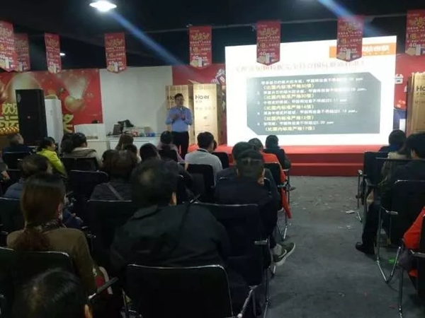 嗨翻全场,欧陆春秋八周年超级VIP之夜! 嗨翻全场,欧陆春秋八周年超级VIP之夜!