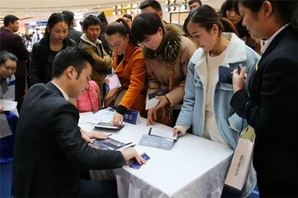 颠覆你的购物体验：玛格首家新零售智慧门店郑州万达旗舰店盛大开业
