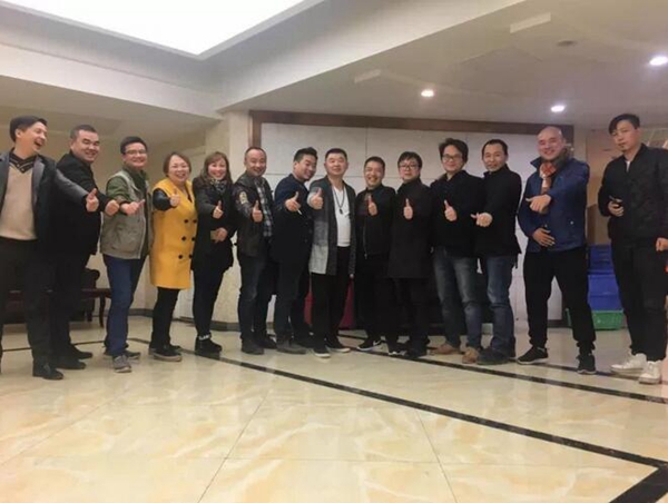 号外!!号外!!今多位武汉知名建筑室内设计大咖齐聚48路家居,交流经验,碰撞灵感! 号外!!号外!!今多位武汉知名建筑室内设计大咖齐聚48路家居,交流经验,碰撞灵感!