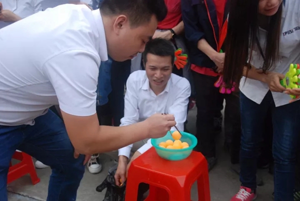 “动起来，拼最棒”伊盾门窗趣味运动会激情启幕，精彩洋溢！