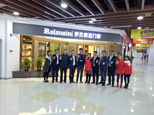 深入调研 决胜终端：罗兰西尼门窗总裁携专家顾问团考察重庆区域市场