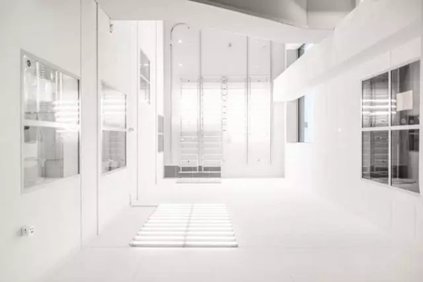 罗兰西尼门窗：用一句话，告别2017