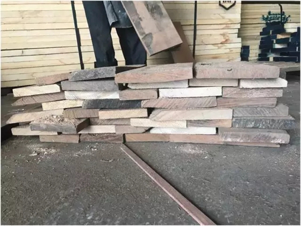 茂泷木门之匠人:面包门师傅执着坚守的故事 茂泷木门之匠人:面包门师傅执着坚守的故事