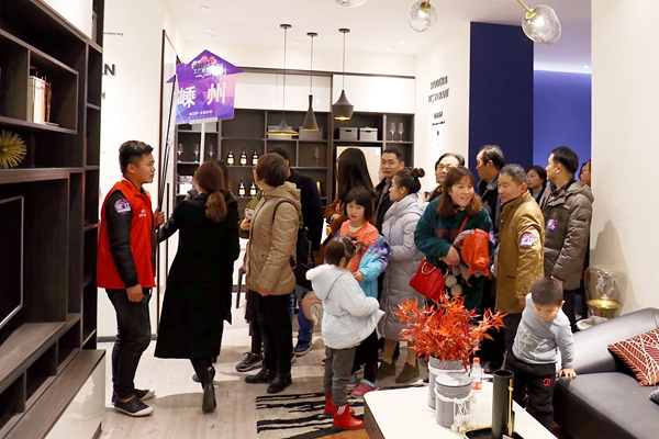 聚焦：布兰莎第二届“工厂团购会”嗨翻天！