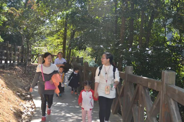 相约在冬季——记尊霸门窗2017年冬季旅游