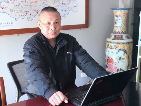 禧赢门杨总:企业家的责任和使命是为社会做多少贡献 禧赢门杨总:企业家的责任和使命是为社会做多少贡献