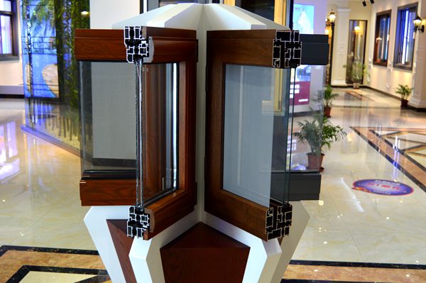 博乐之星董事长杨乐升:系统门窗前景可期,好品质决定好品牌 博乐之星董事长杨乐升:系统门窗前景可期,好品质决定好品牌