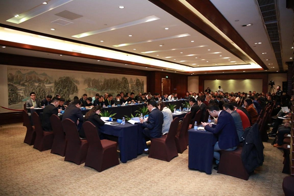 全国工商联家具装饰业商会全铝定制家居专委会成立大会于12月15号在东莞盛大召开
