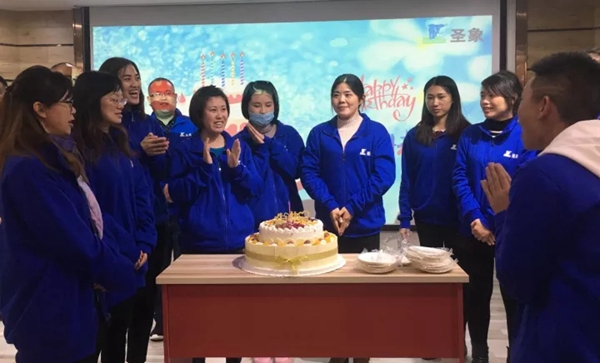 圣象家居商学院——“新”欣“象”荣特训营