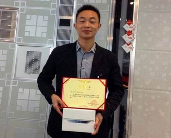 德莱宝集成吊顶赵红平:做好营销用心服务,深扎恩施市场 德莱宝集成吊顶赵红平:做好营销用心服务,深扎恩施市场