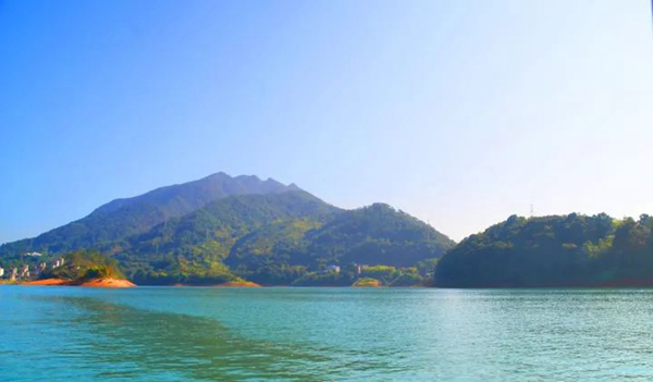 相约在冬季——记尊霸门窗2017年冬季旅游