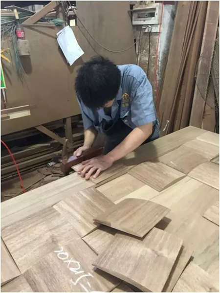 茂泷木门之匠人:面包门师傅执着坚守的故事 茂泷木门之匠人:面包门师傅执着坚守的故事