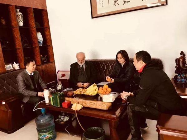 法国门窗行业专家哈维先生莅临博乐之星门窗企业参观