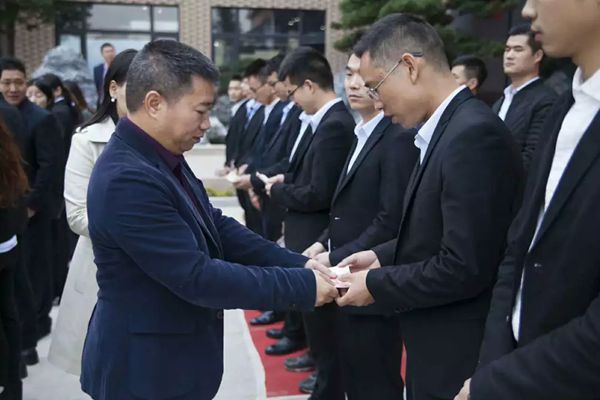 星派门窗精细化管理誓师大会隆重举行