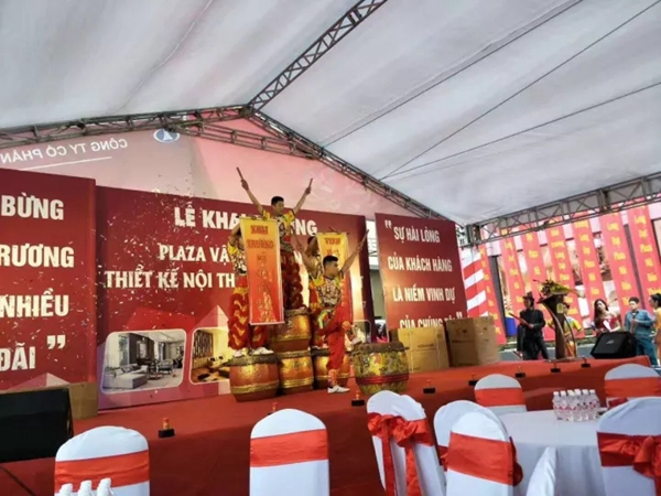 皇派门窗正式进驻越南市场,向国际市场迈进 皇派门窗正式进驻越南市场,向国际市场迈进