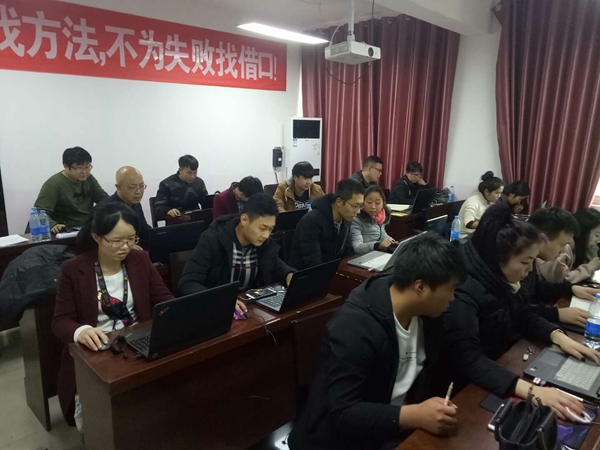 2017年丽博橱柜全屋定制设计培训会（河北站）圆满落幕   
