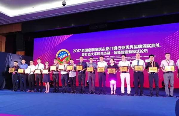 圣米兰门窗口碑好不好 消费者喜爱品牌实至名归
