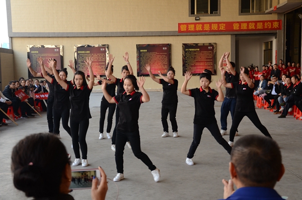 邦元名匠第四届晨会PK赛圆满落幕！